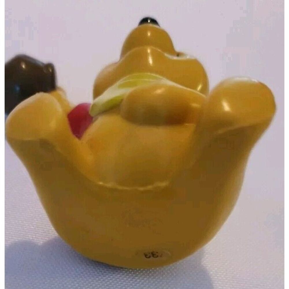 DISNEY WINNIE THE POOH FIGURE 2"  FIGURINE‎ PVC - Picture 3 of 3